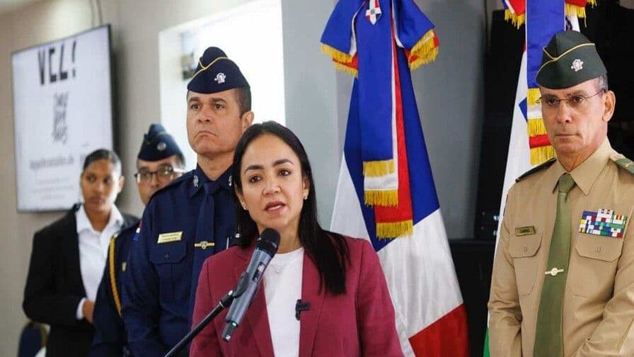 Magín Díaz defiende incremento de impuestos a bancas de apuestas