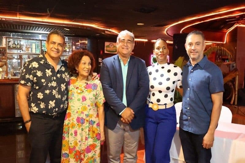 Club Arroyo Hondo presenta 'Temporada de Teatro y Más'
