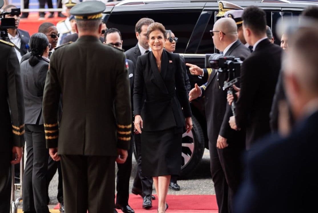 Raquel Peña se reunirá en Washington con secretario de Salud de EE. UU.
