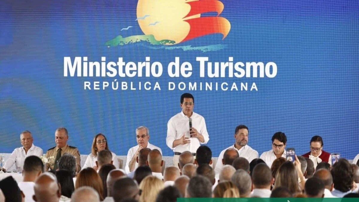 David Collado destaca la recuperación del turismo en República Dominicana