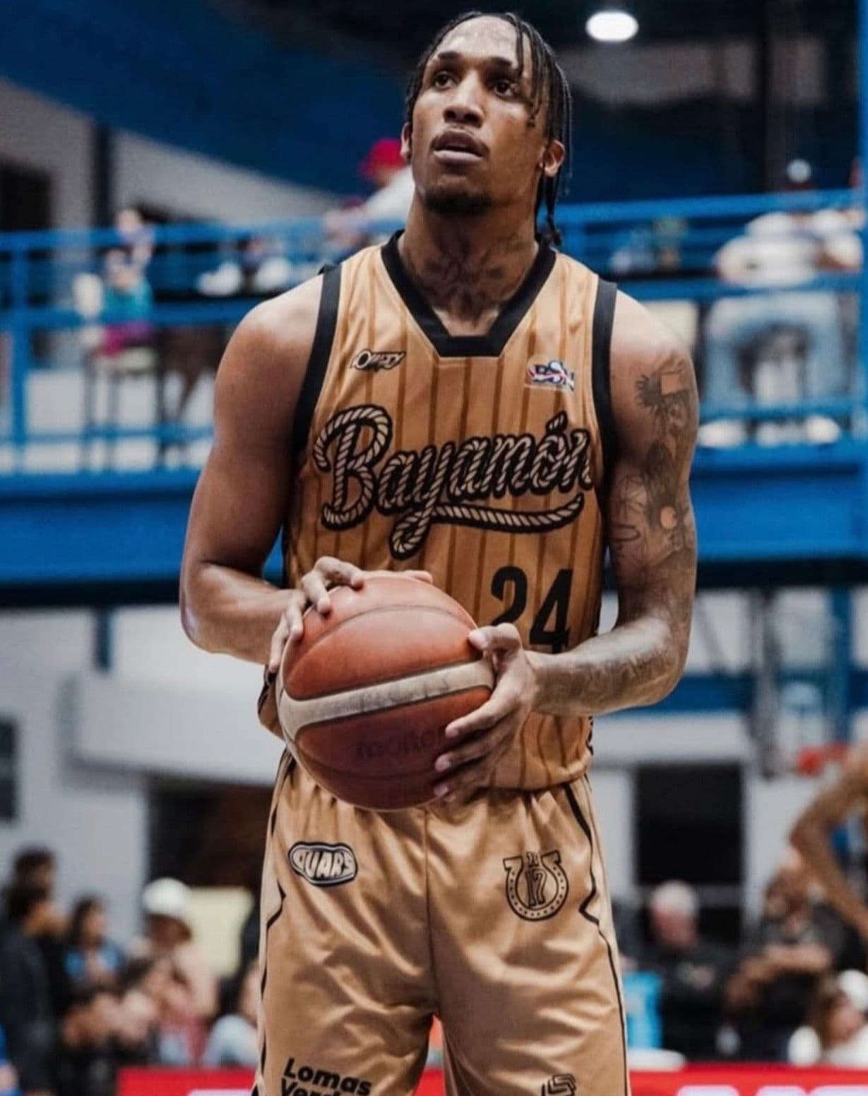 Jassel Pérez destaca en el baloncesto superior de Puerto Rico
