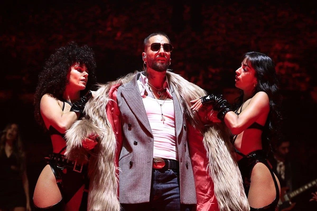 Maluma reafirma su identidad latina con su nuevo álbum 'Loco x volver'