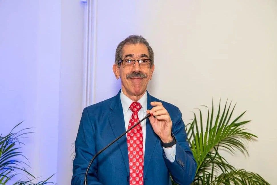 Jorge Asjana David asume como nuevo rector de la UASD