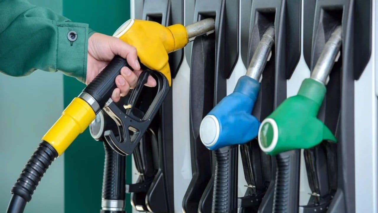 Estabilidad del petróleo podría permitir rebaja de combustibles en RD