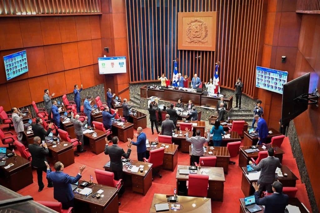 Diputados inician consulta para modificar el Código Penal