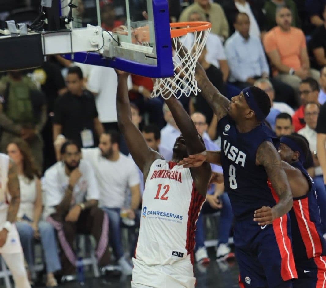Dominicana cae ante Estados Unidos en clasificatorio de baloncesto