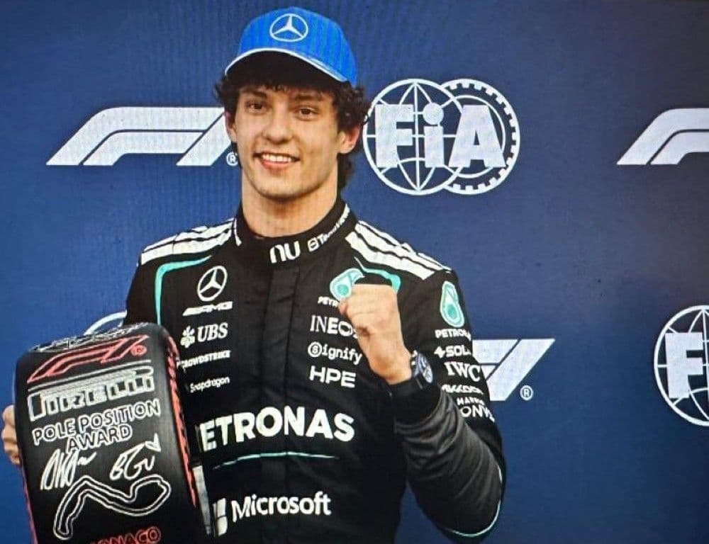 Kimi Antonelli asegura la pole position en el GP de Gran Bretaña de F1