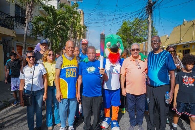 Villa Juana recibe la Antorcha de los Juegos Centroamericanos y del Caribe
