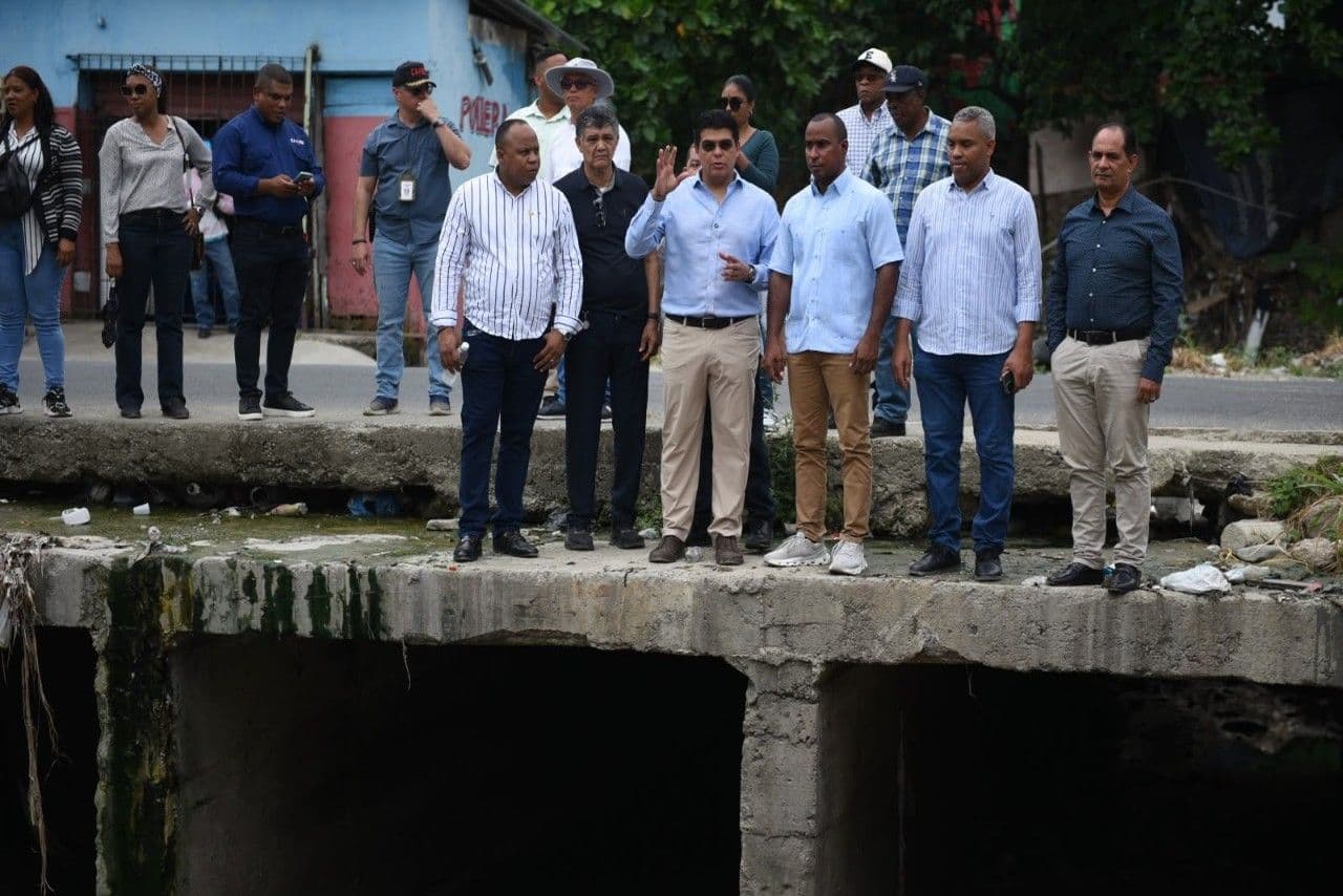 CAASD realiza operativos simultáneos para mejorar servicio de agua en el Gran Santo Domingo