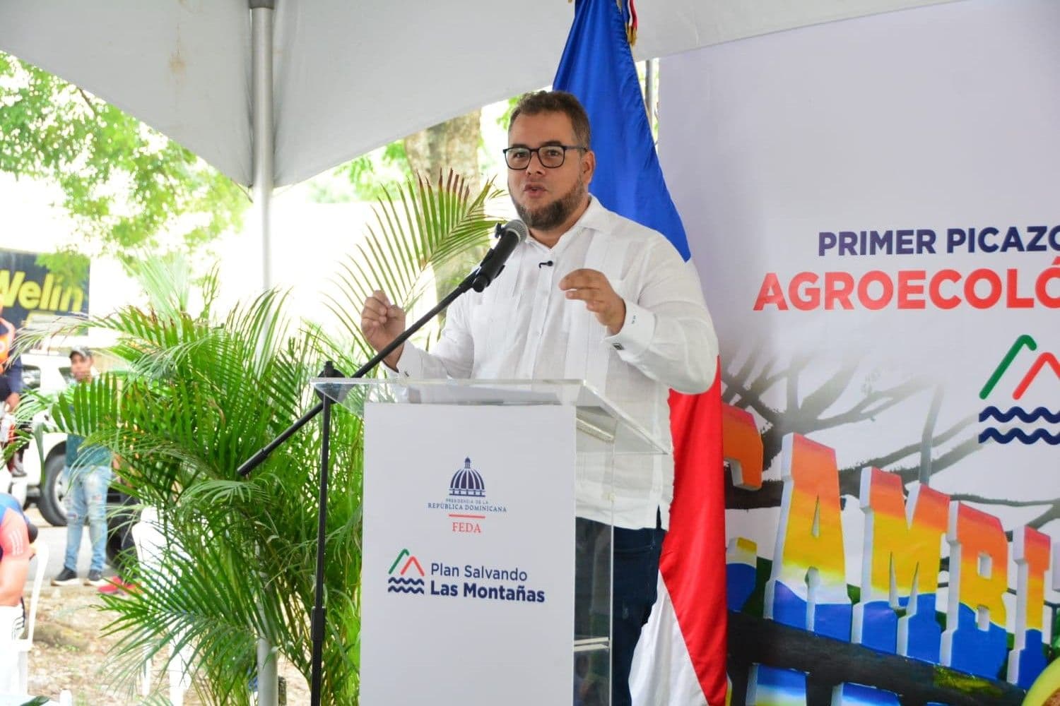 Gobierno inicia construcción del Parque Agroecológico del Aguacate en San Cristóbal