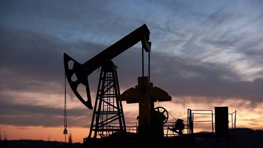 El petróleo de Texas sube un 0.6% tras tensiones entre EE. UU. e Irán