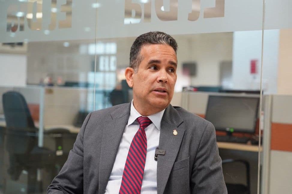 Experto sugiere dividir el Código de Trabajo para facilitar reforma laboral