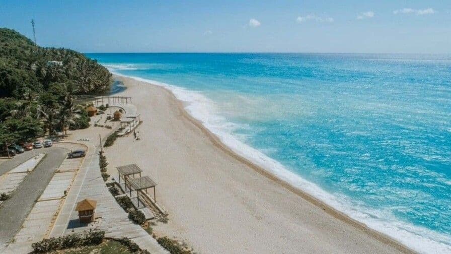 El 88% de la arena de playas dominicanas proviene de organismos marinos