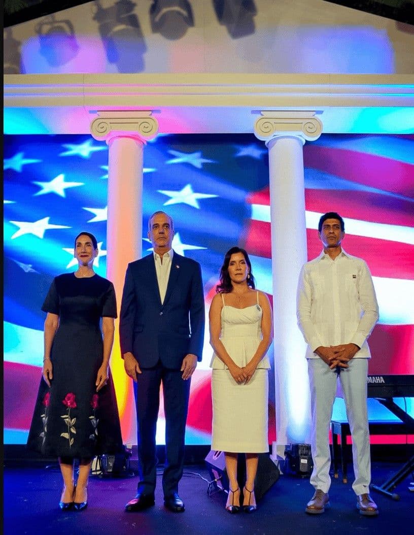 Embajadora de EE. UU. resalta vínculos con República Dominicana en aniversario
