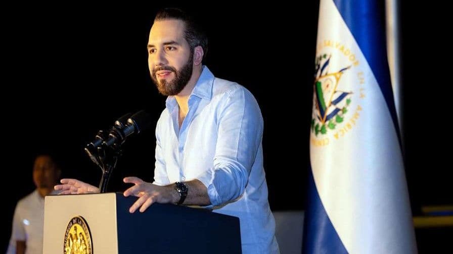 Nayib Bukele inscribe precandidatura para tercer mandato en El Salvador
