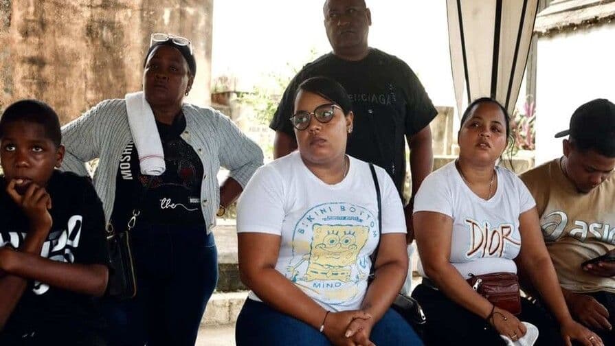 Familiares exigen justicia por muerte de joven en Herrera