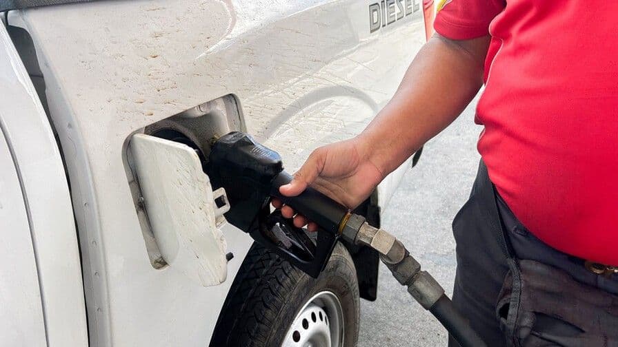 Vicepresidenta Raquel Peña asegura acuerdo para aceptación de tarjetas en estaciones de combustible