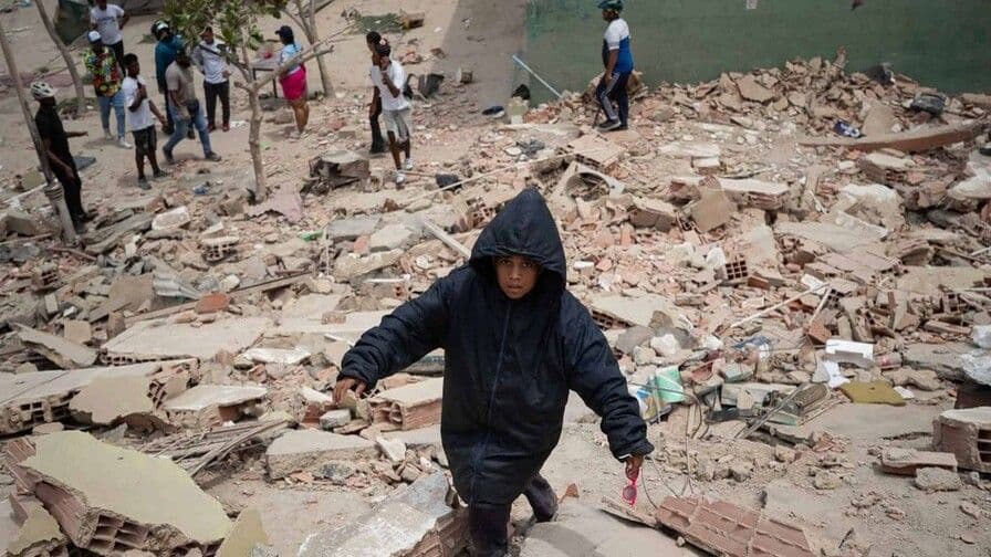 Gobierno habilita centros de acopio para Venezuela tras terremoto
