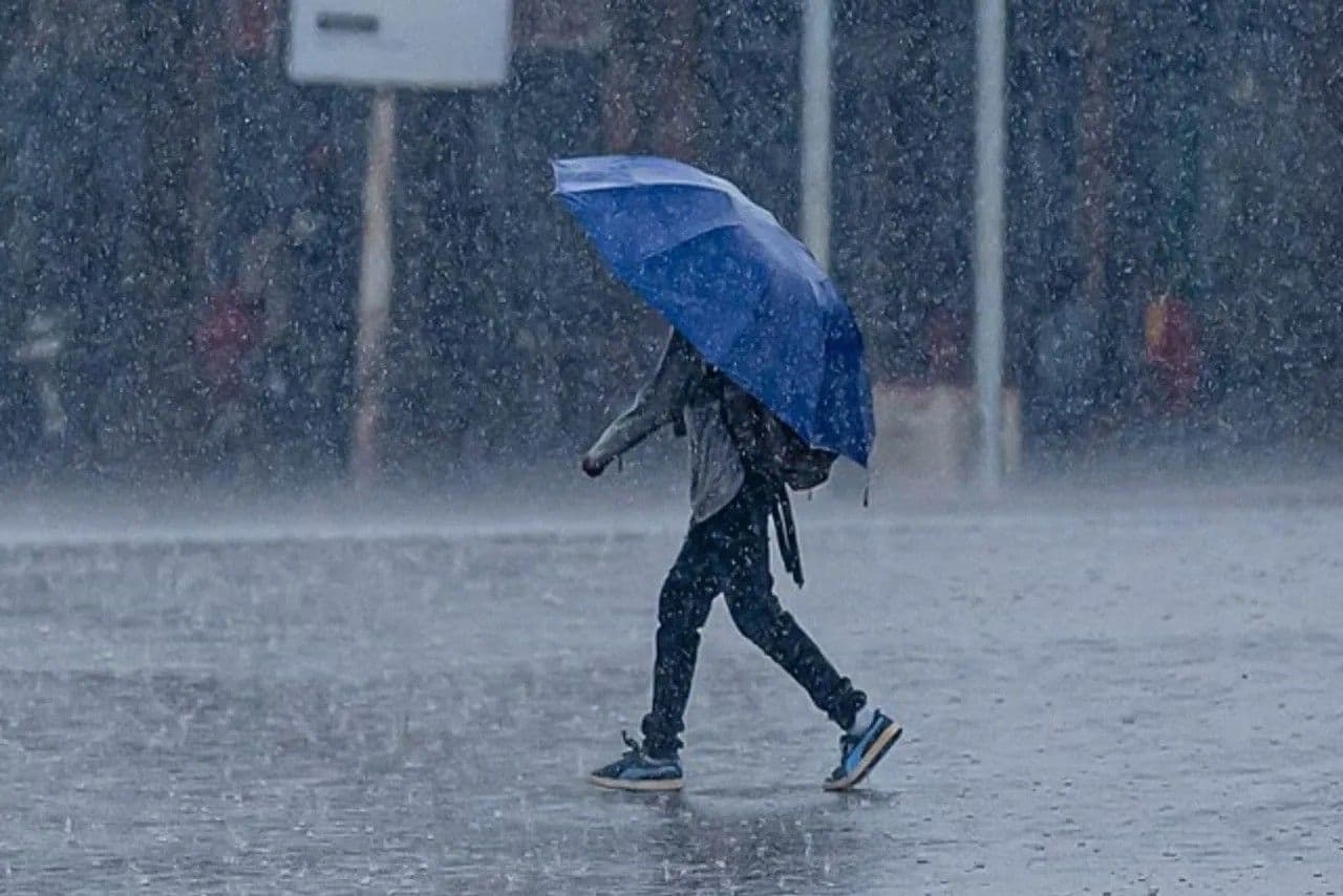 Onda tropical y polvo del Sahara afectarán el clima en República Dominicana