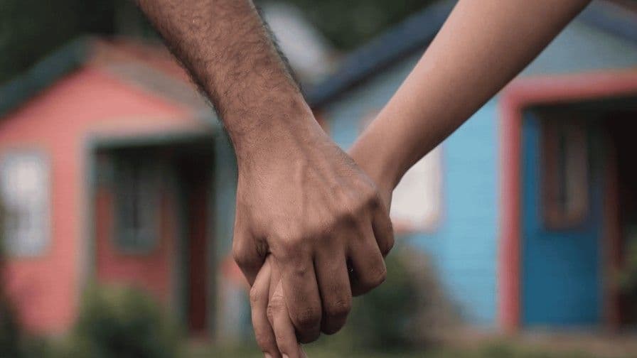Uniones tempranas afectan a mujeres dominicanas, revela la ONE