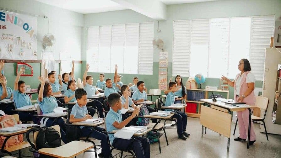 Concluye Evaluación de Desempeño Docente en República Dominicana