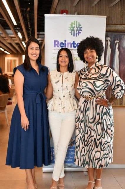 Encuentro 'Entre Tazas y Emociones' promueve bienestar emocional en Santo Domingo