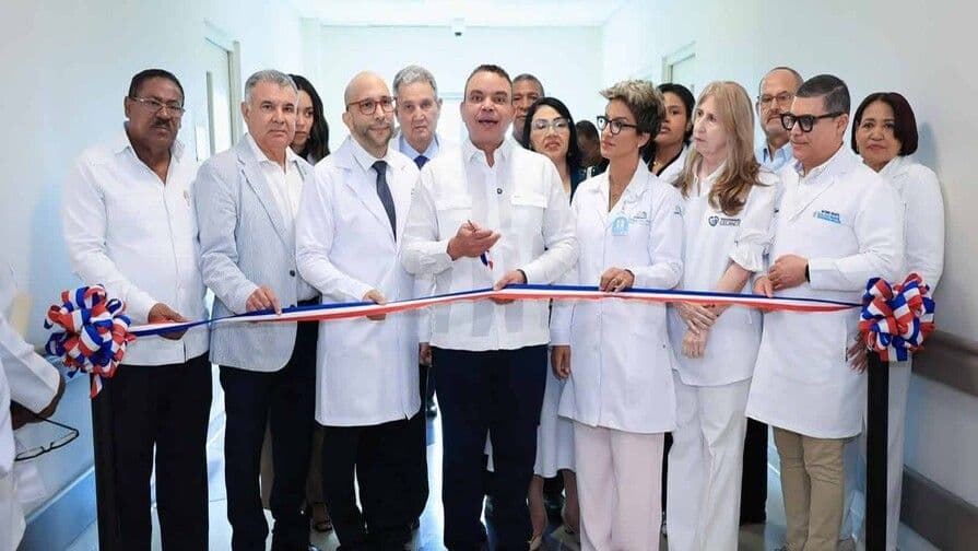 Inauguran unidad de cirugía intrauterina en hospital materno infantil